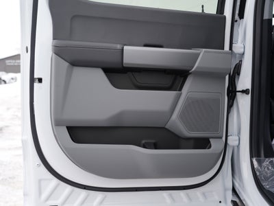 2026 Ford Super Duty F-350 SRW XLT