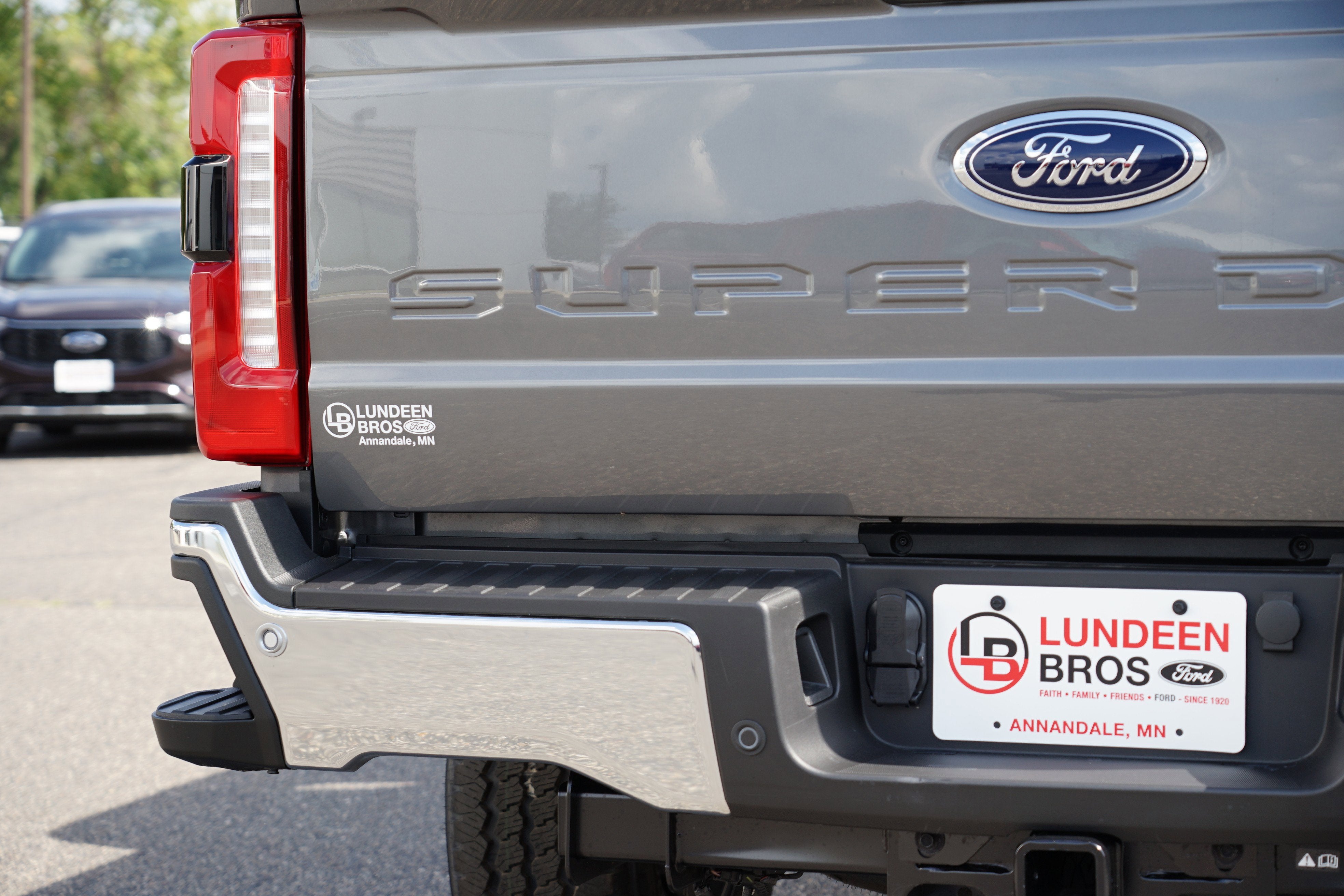 2026 Ford Super Duty F-350 SRW LARIAT