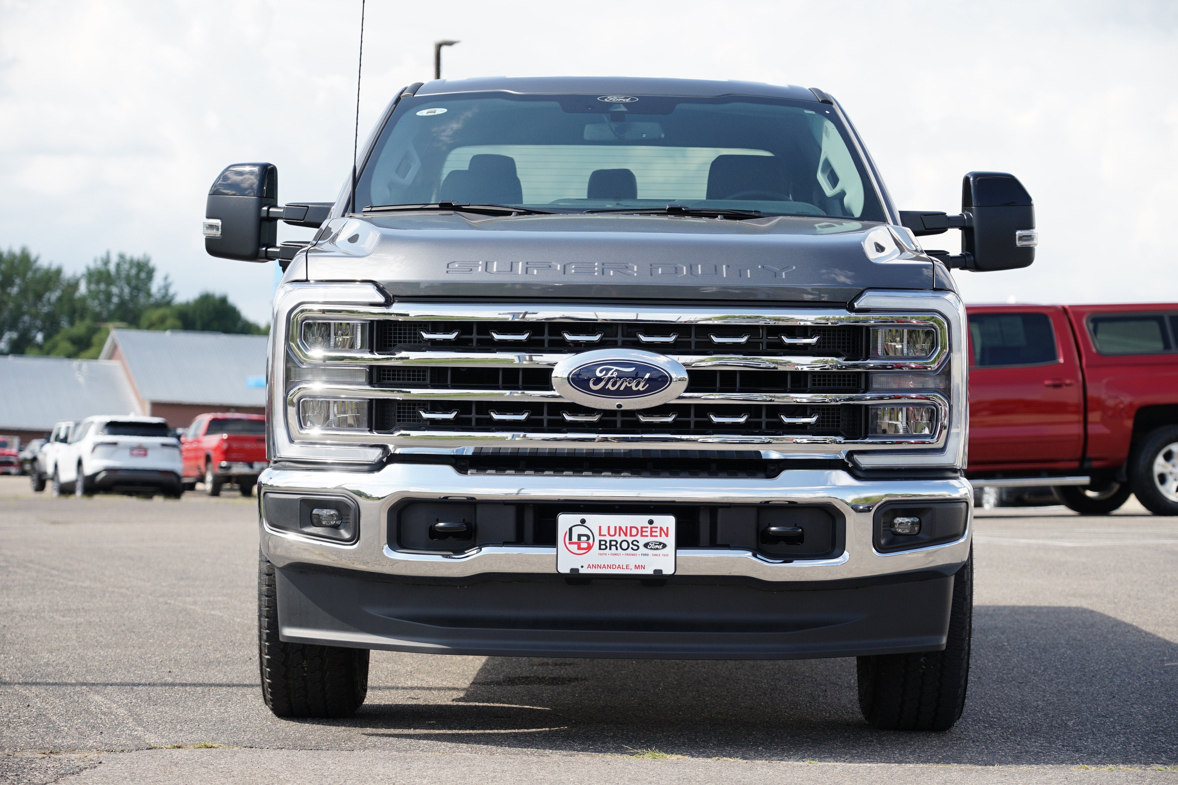 2026 Ford Super Duty F-350 SRW LARIAT