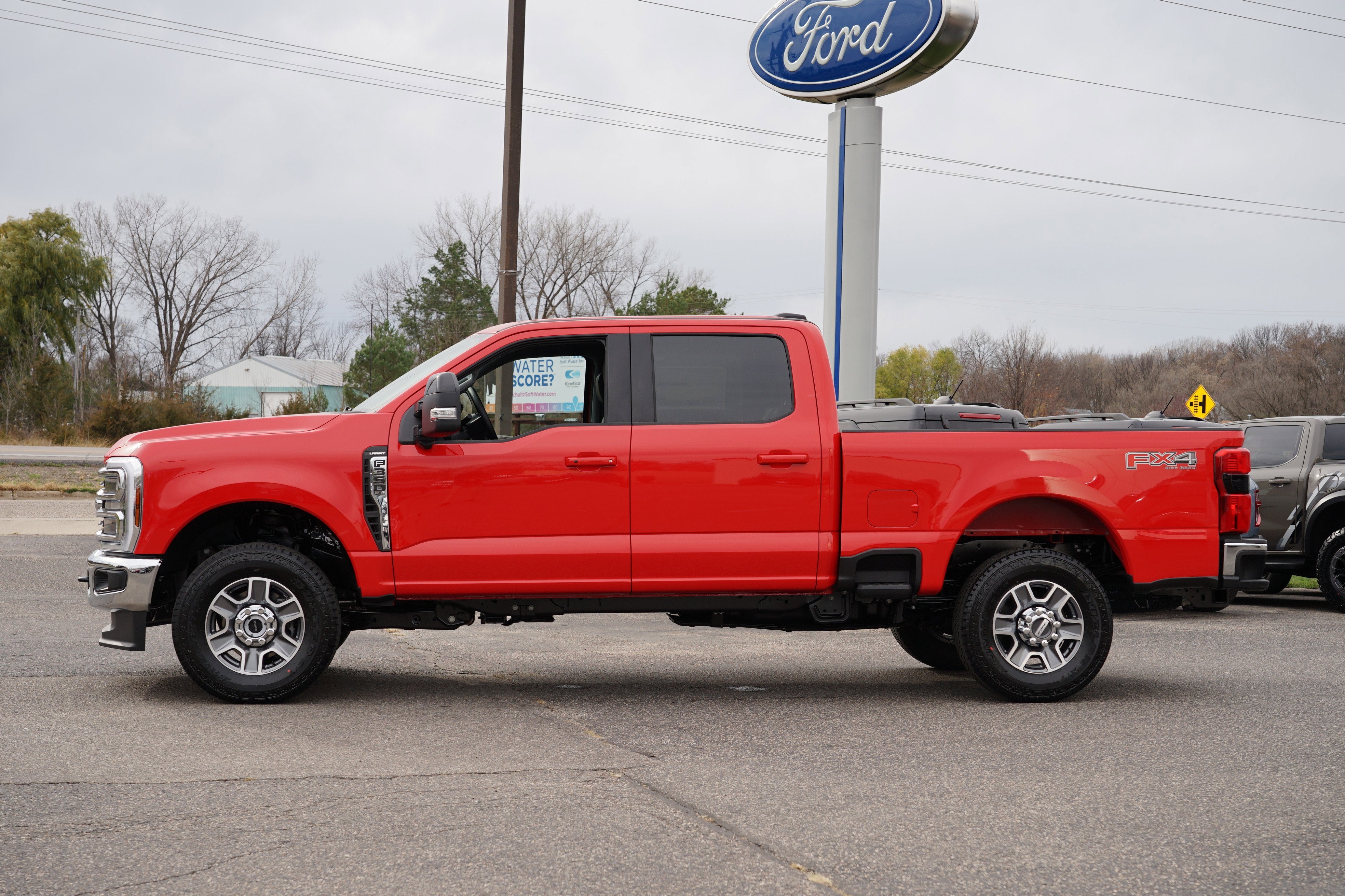 2026 Ford Super Duty F-350 SRW XLT