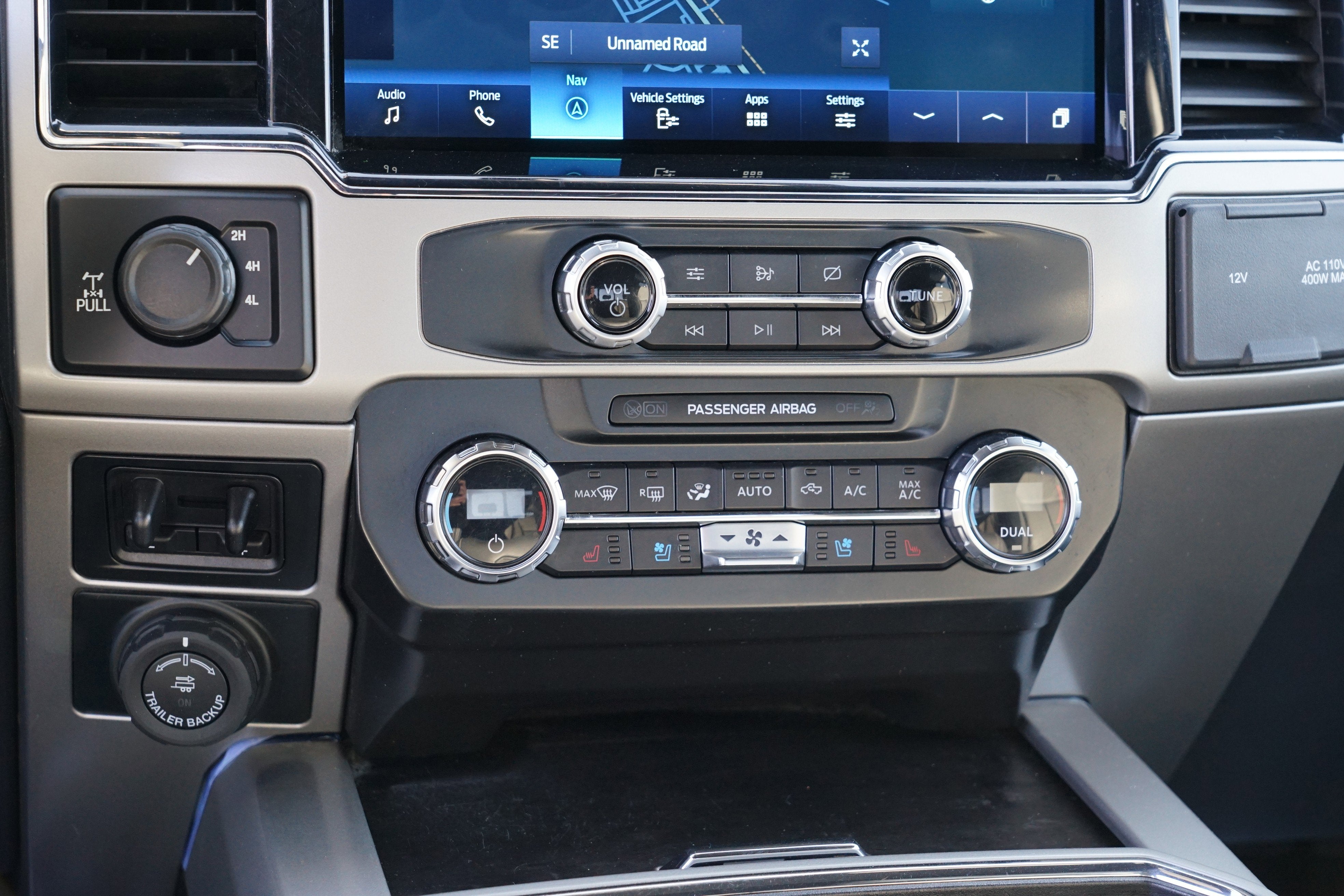 2022 Ford Super Duty F-350 SRW LARIAT