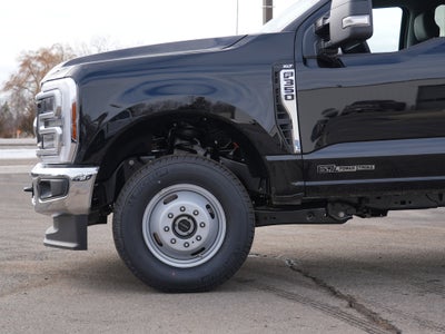 2026 Ford Super Duty F-350 DRW XLT