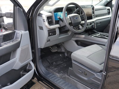 2026 Ford Super Duty F-350 DRW XLT