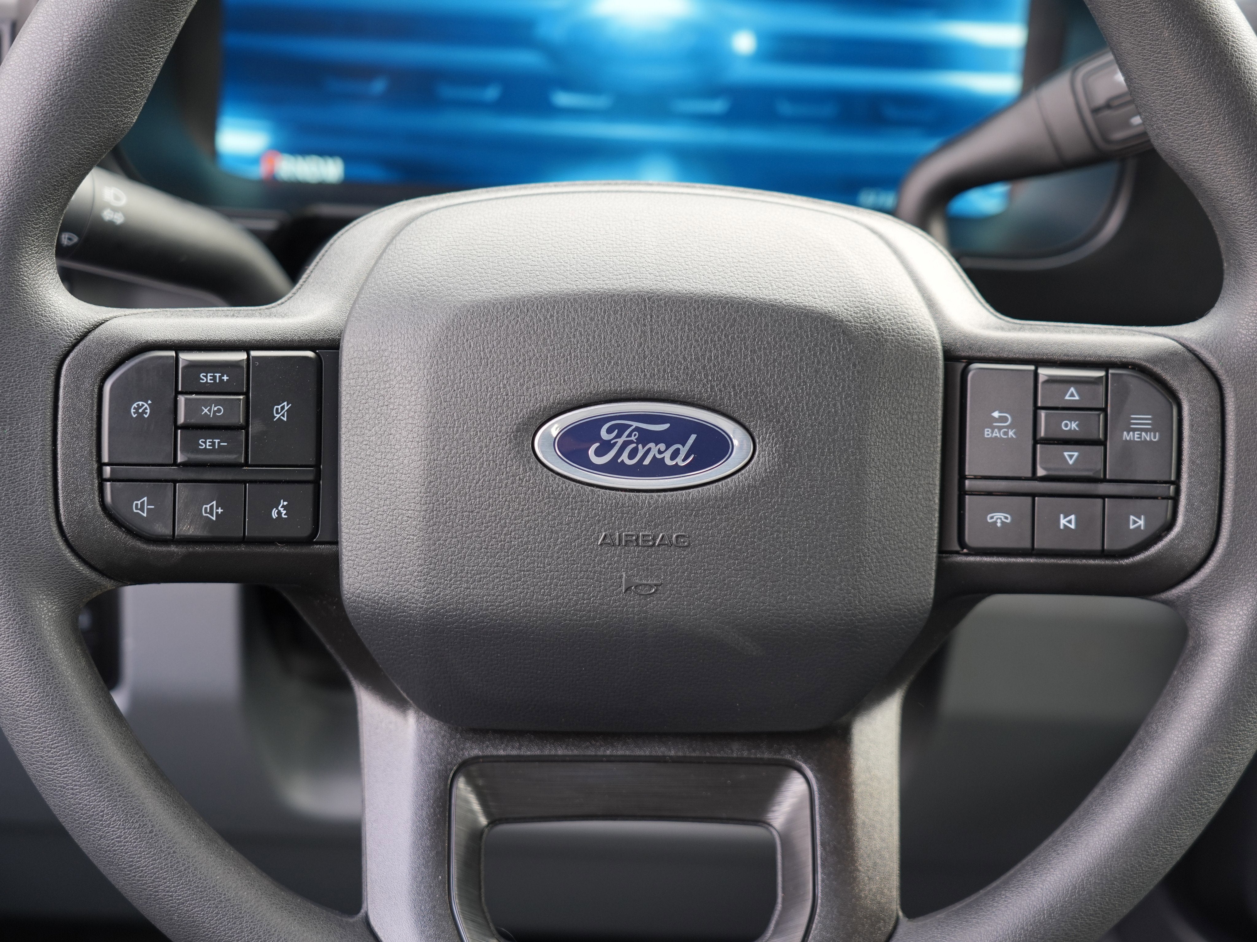 2026 Ford Super Duty F-350 DRW XLT