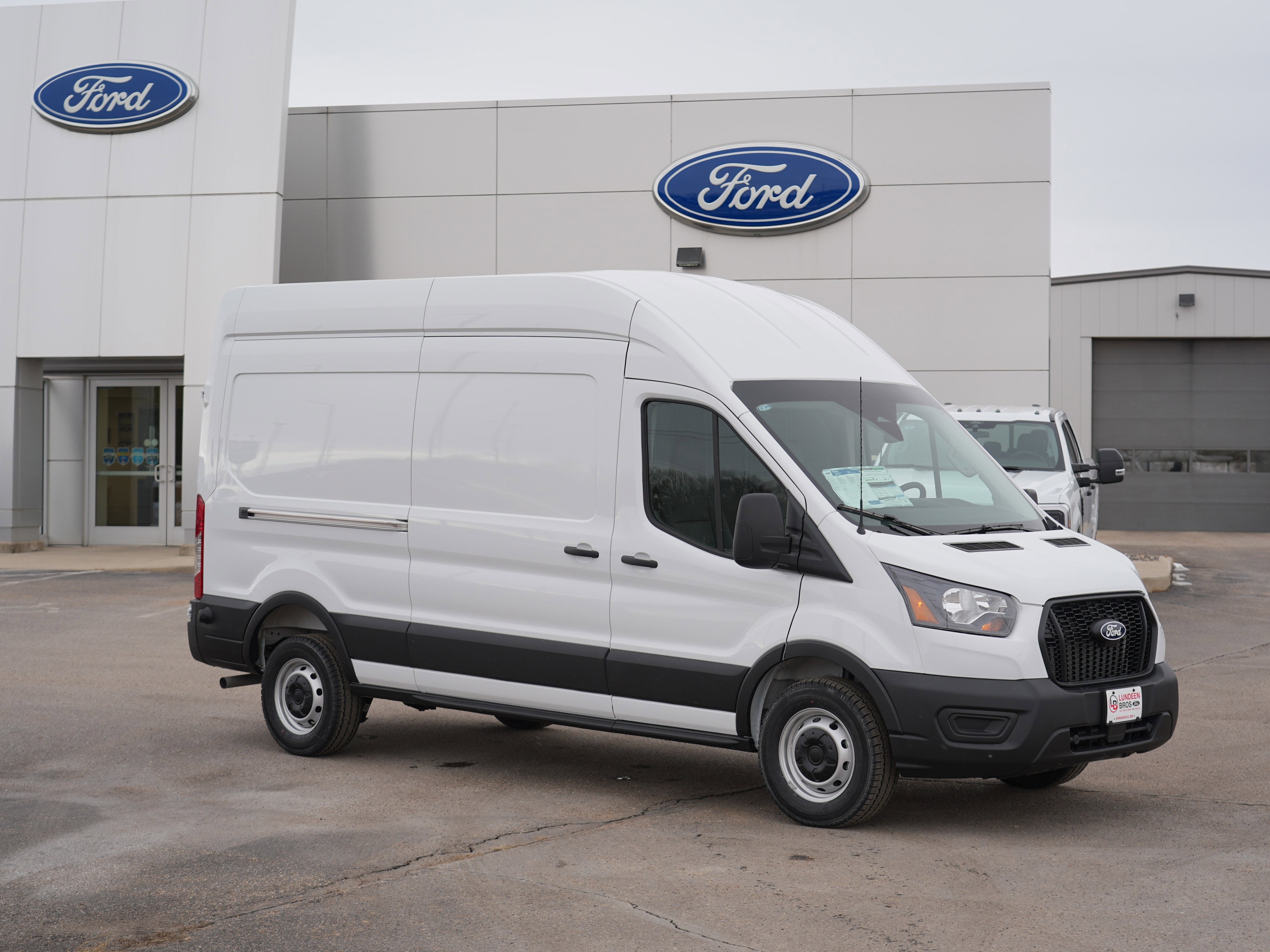 2026 Ford Transit Cargo Van Base