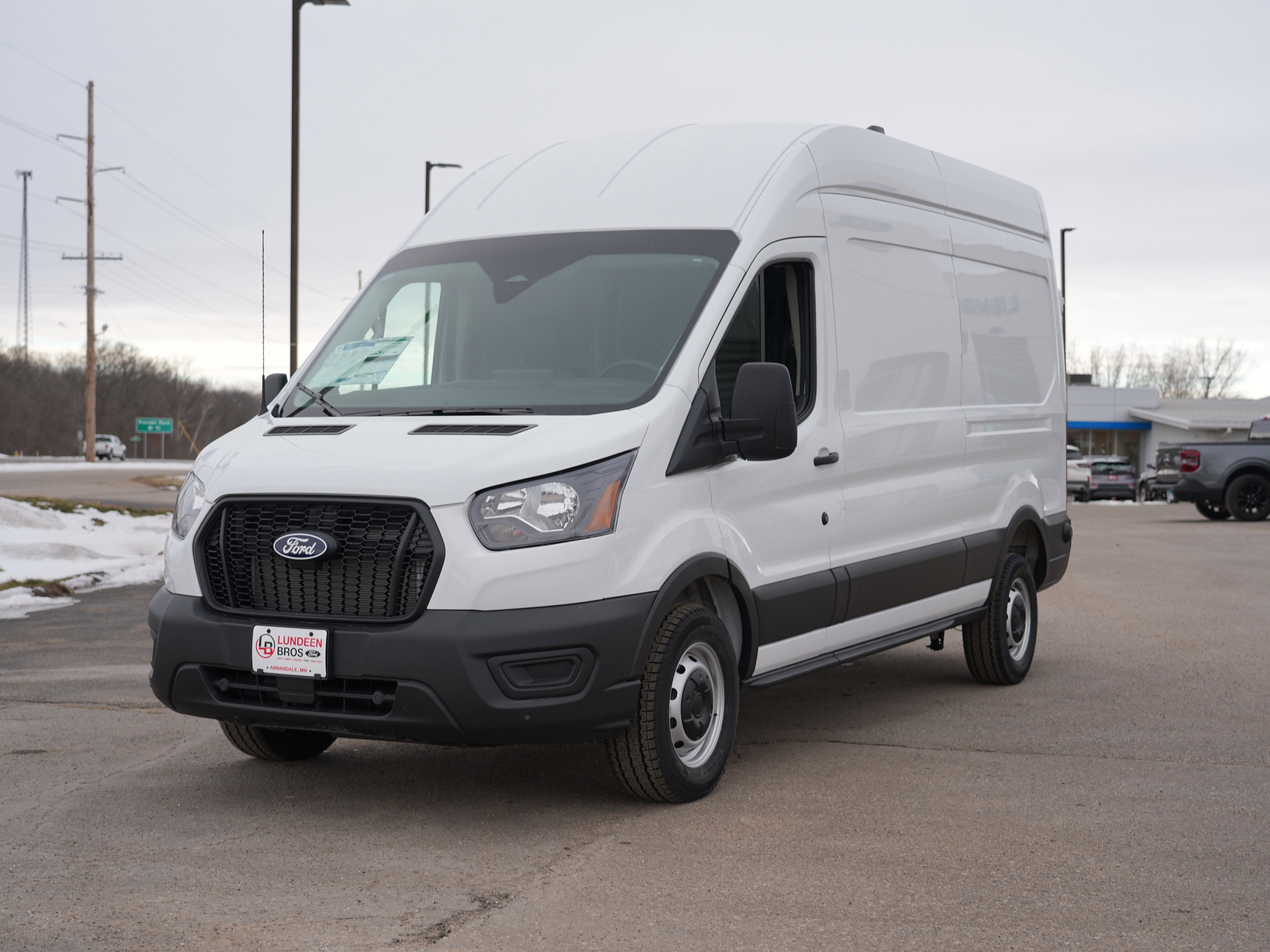 2026 Ford Transit Cargo Van Base