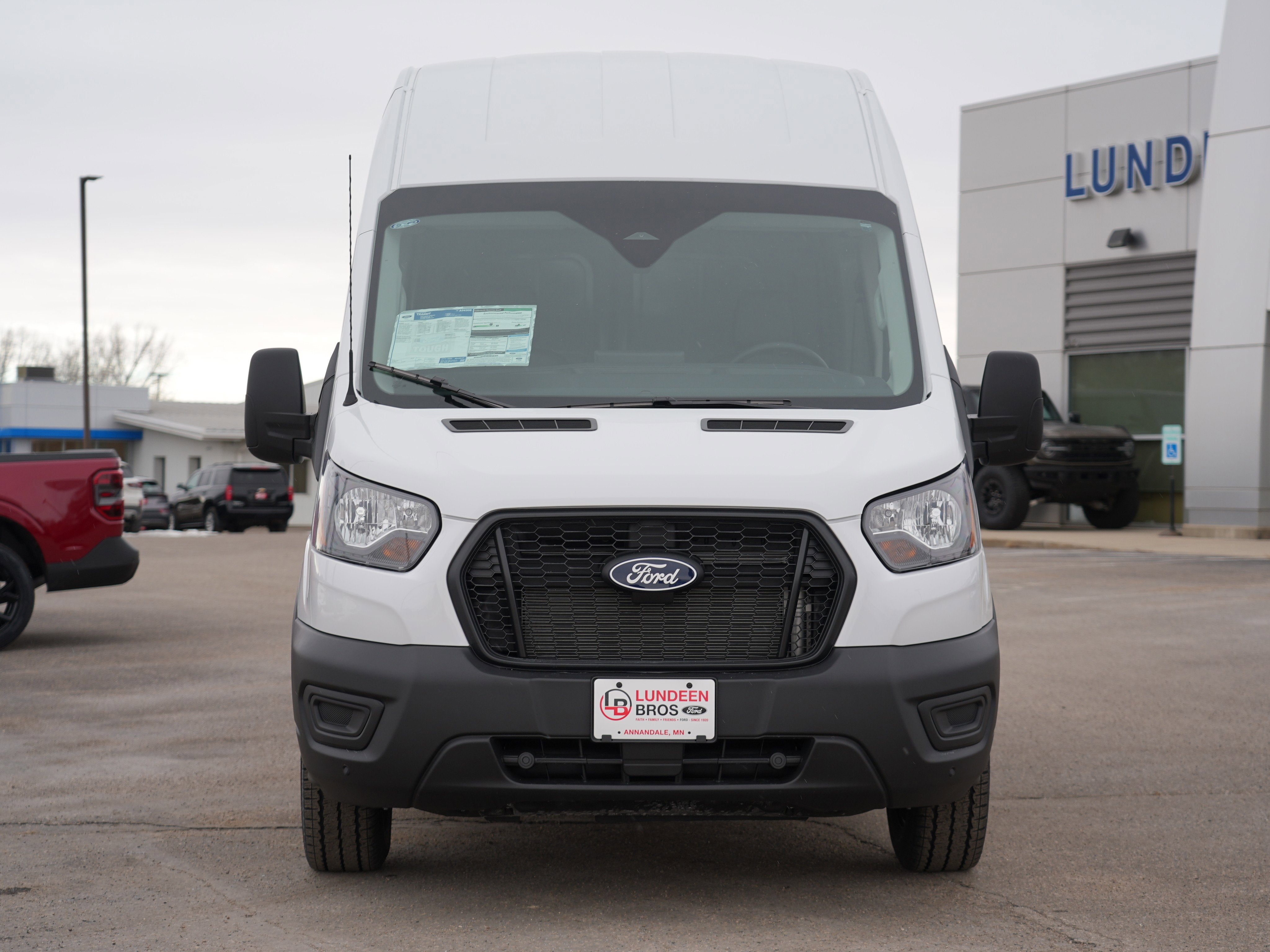 2026 Ford Transit Cargo Van Base