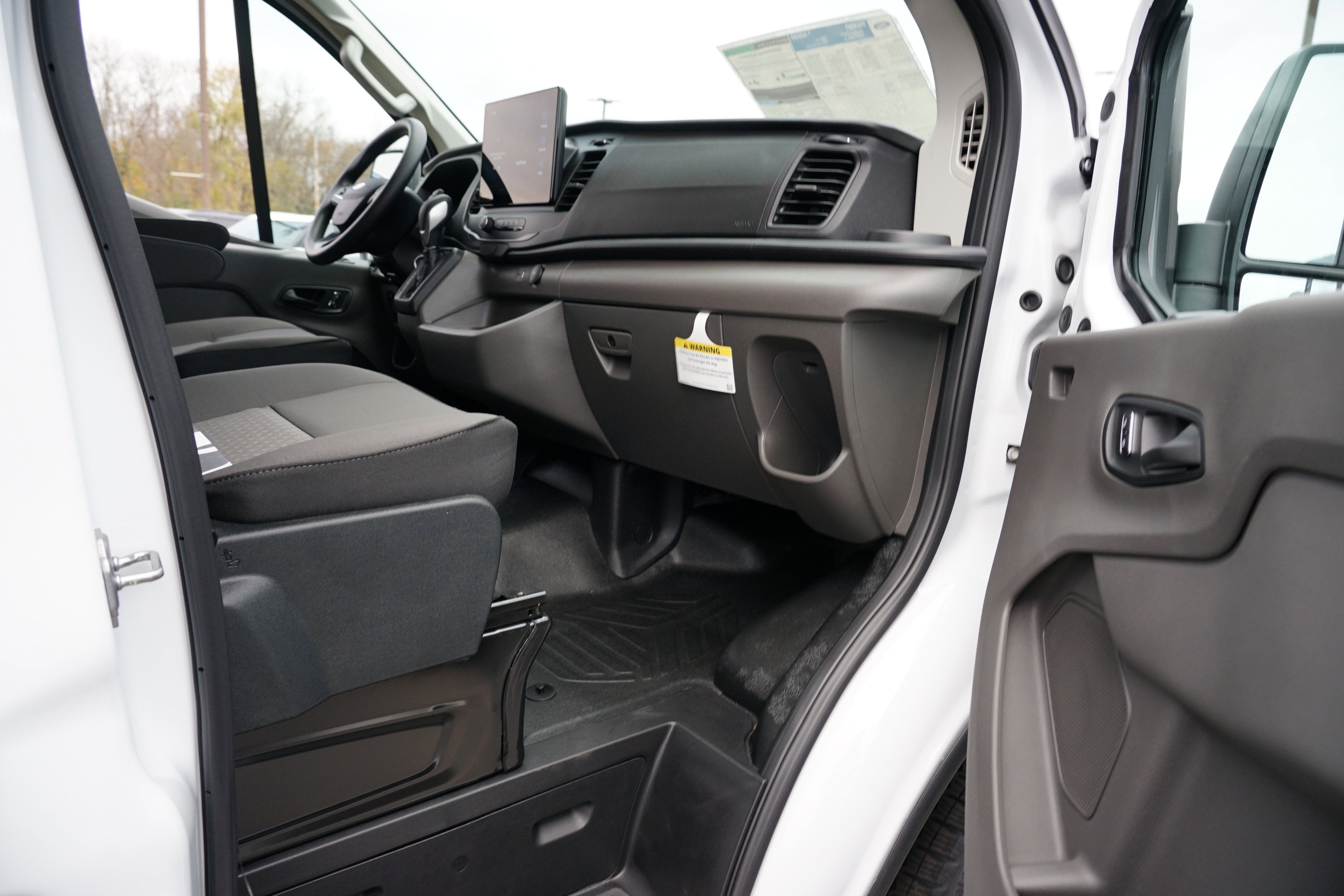 2026 Ford Transit Cargo Van T-250 130" Low Rf 9150 GVWR RWD