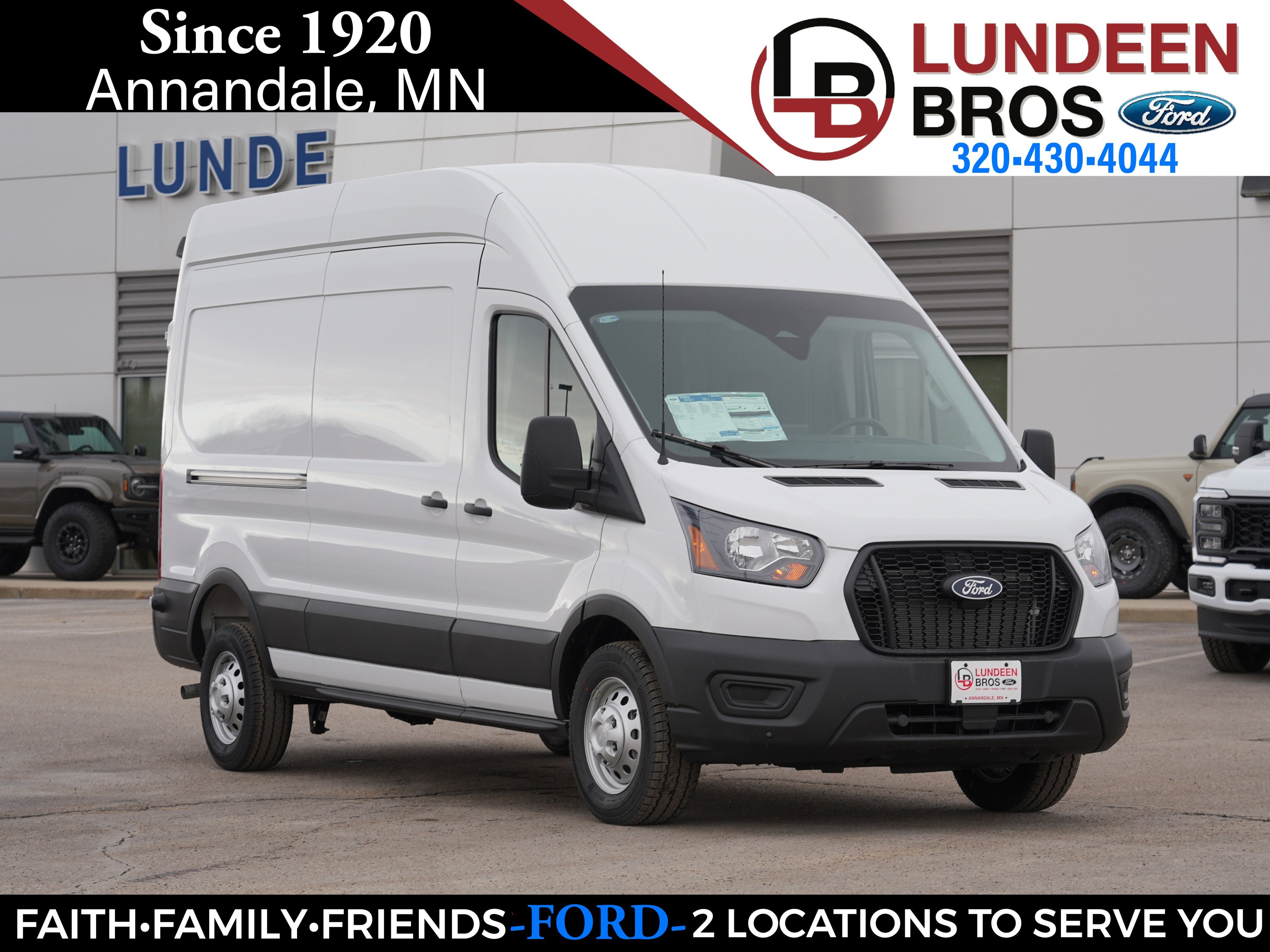 2026 Ford Transit Cargo Van Base