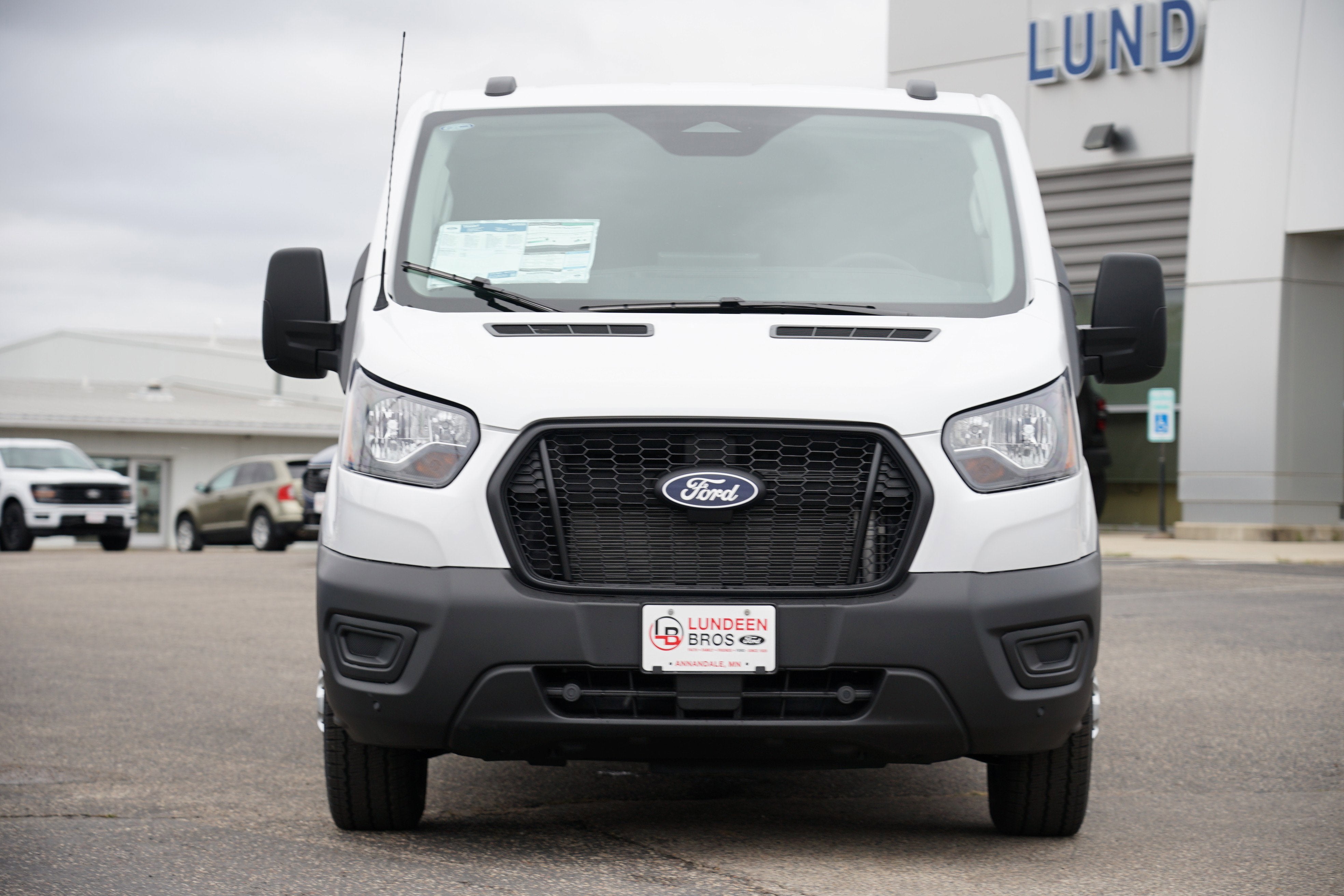 2026 Ford Transit Cargo Van T-250 130" Low Rf 9150 GVWR AWD