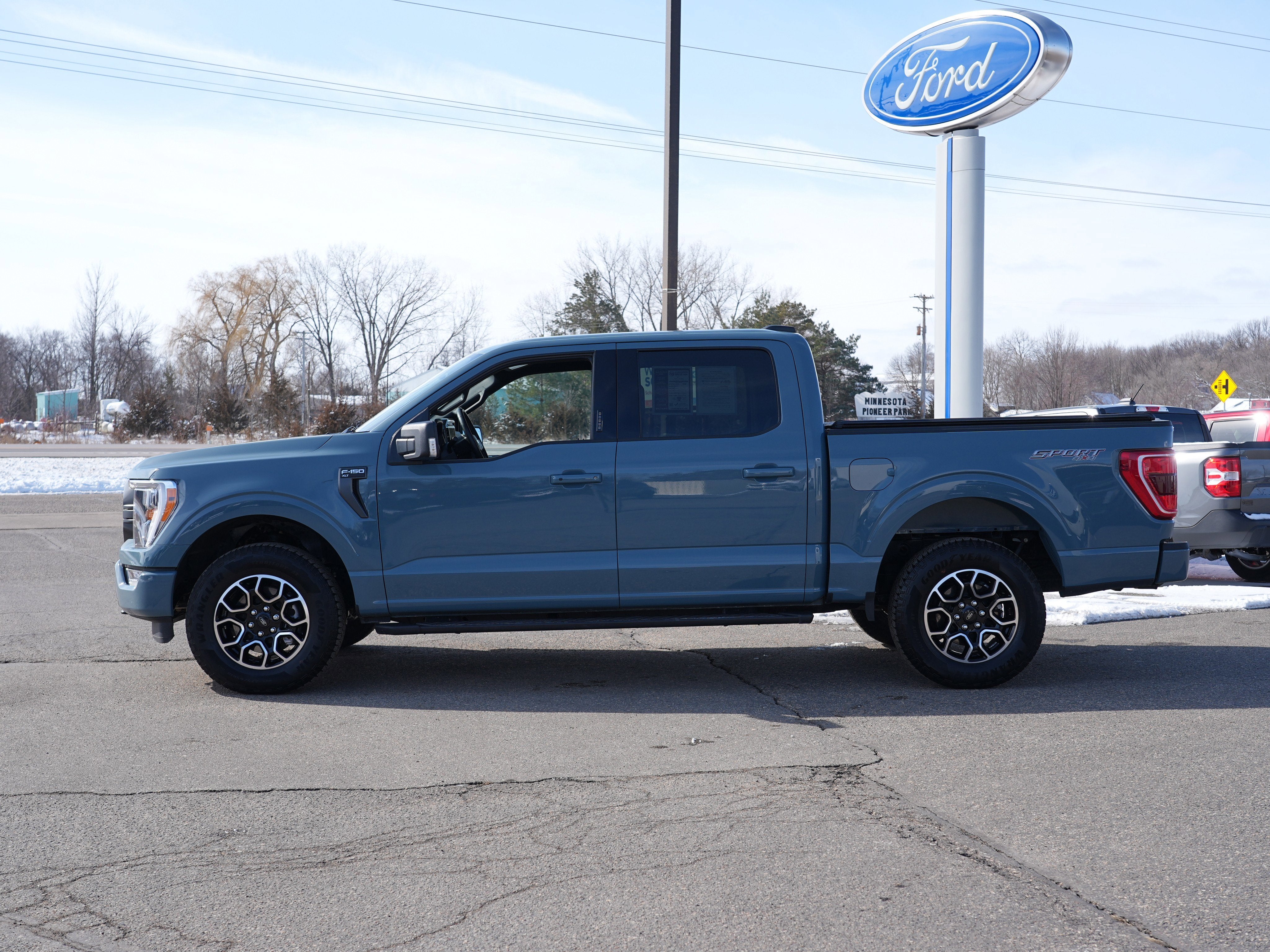 2023 Ford F-150 XLT