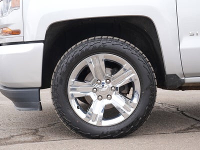 2017 Chevrolet Silverado 1500 Custom