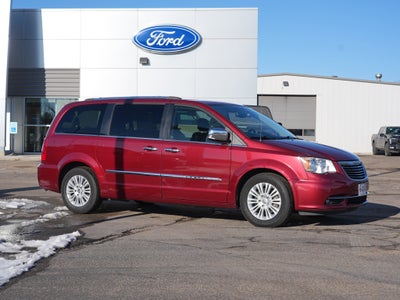 2016 Chrysler Town & Country Limited