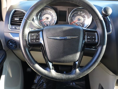 2016 Chrysler Town & Country Limited