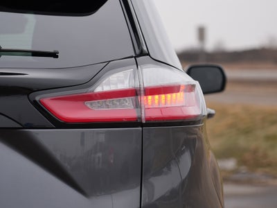 2022 Ford Edge ST-Line