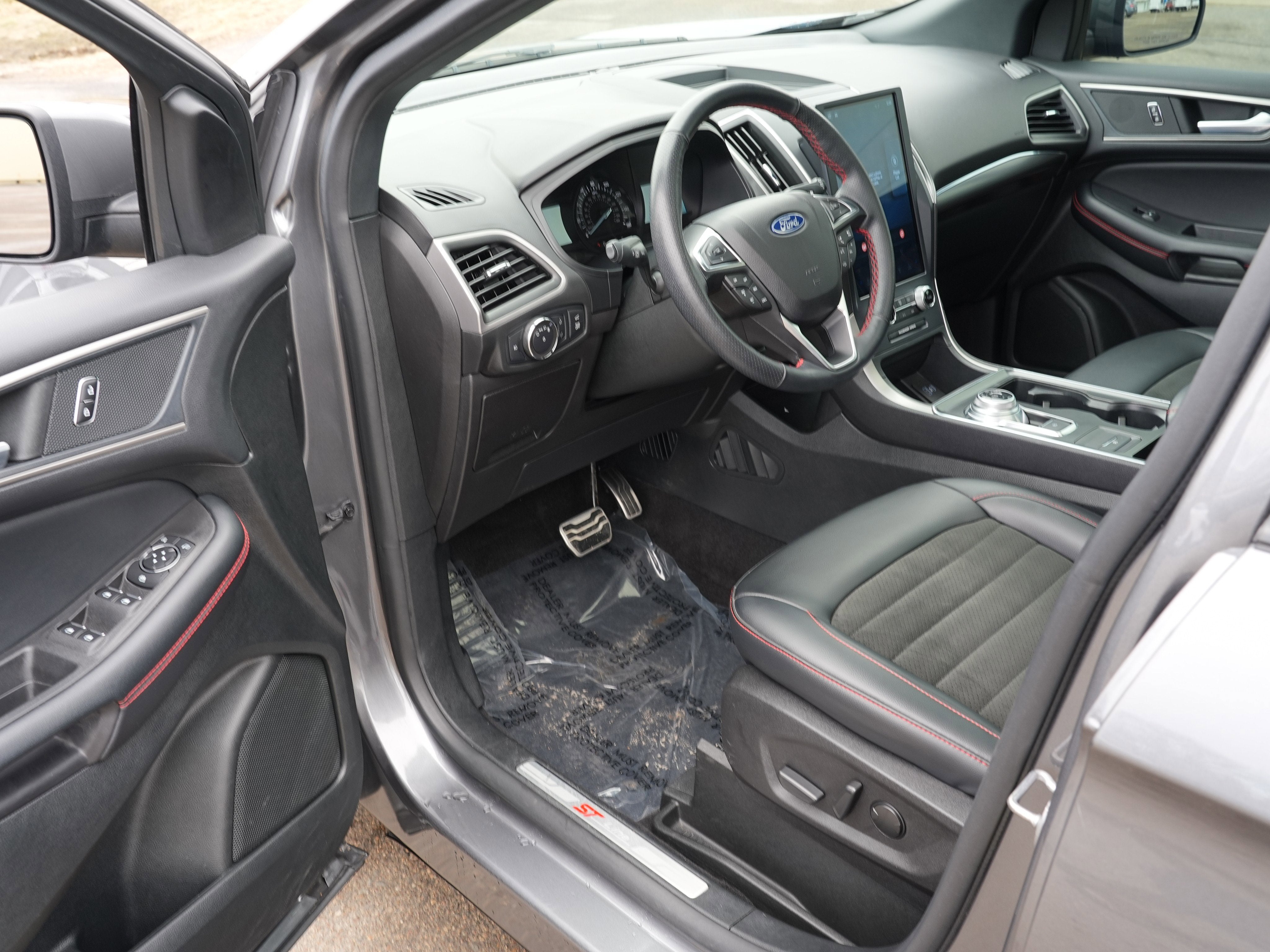 2022 Ford Edge ST-Line