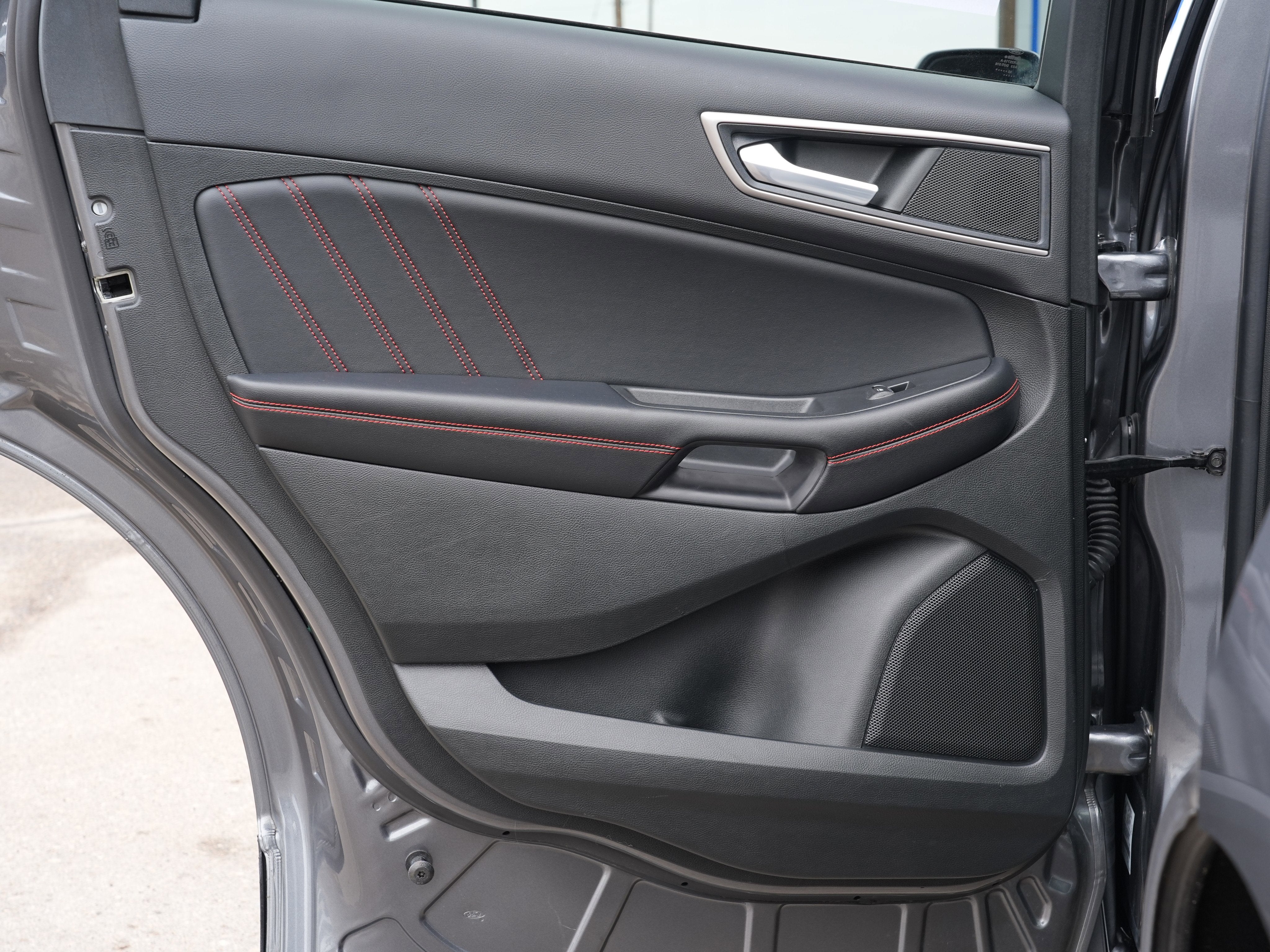 2022 Ford Edge ST-Line