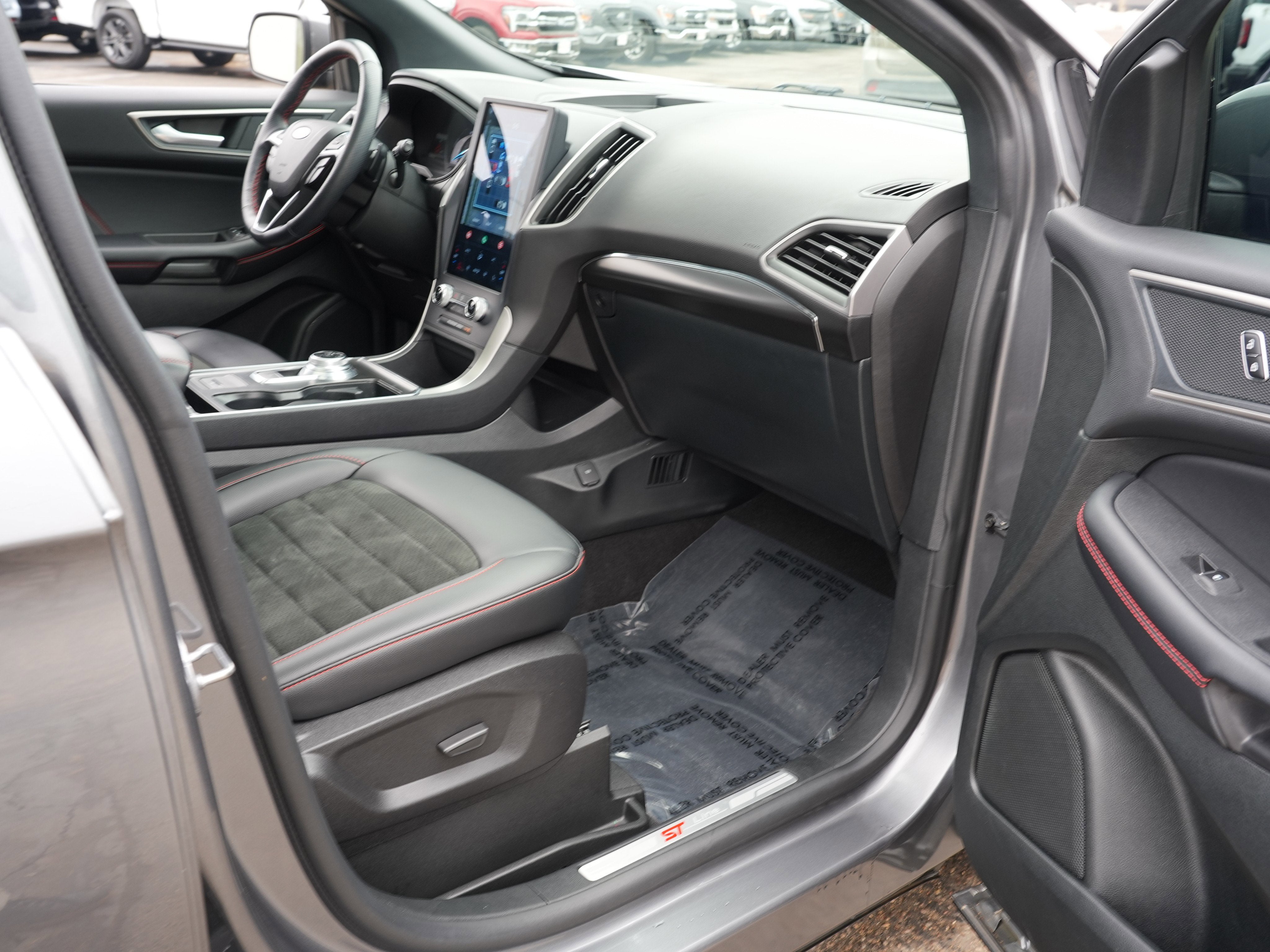 2022 Ford Edge ST-Line