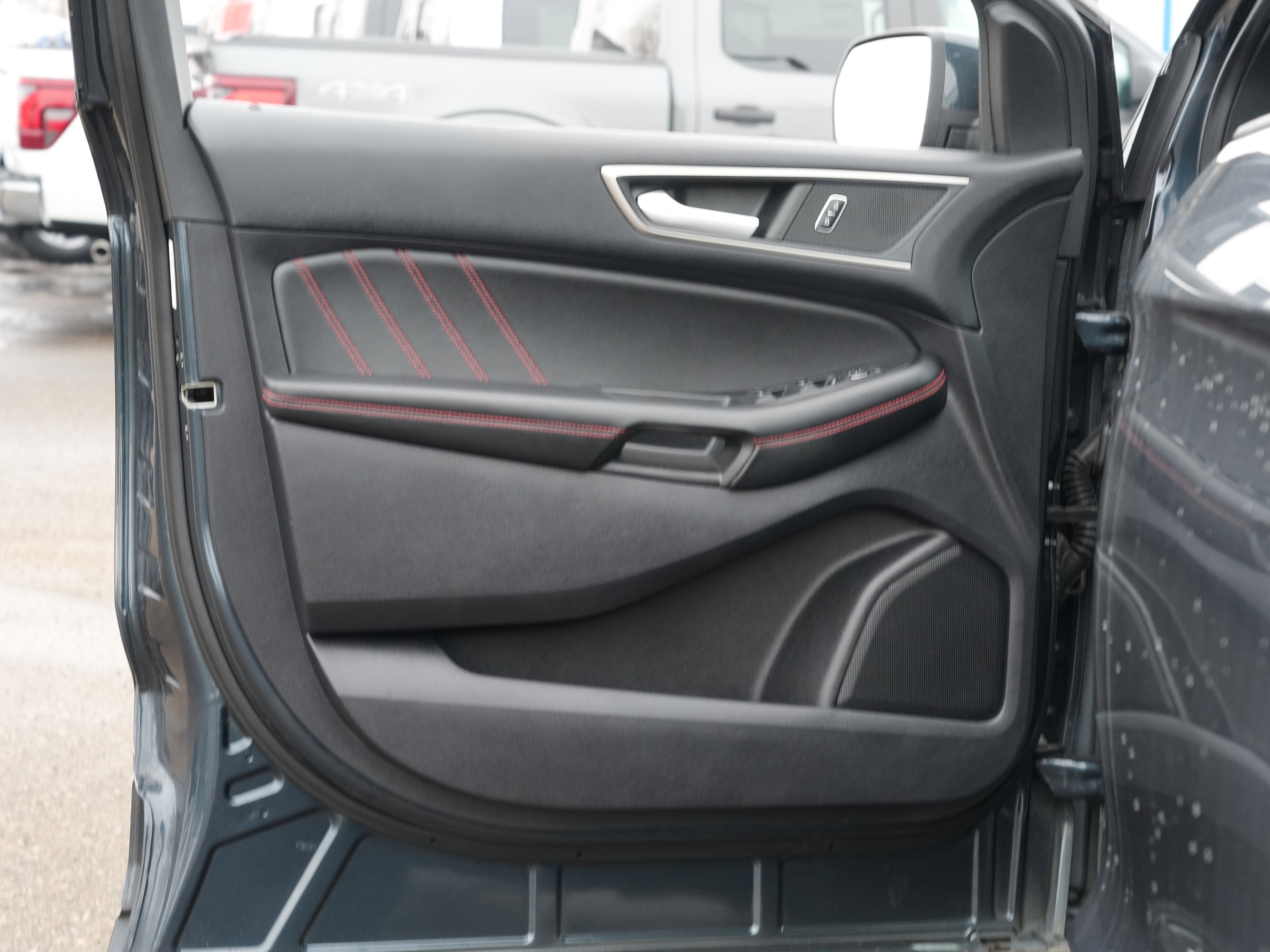 2022 Ford Edge ST-Line