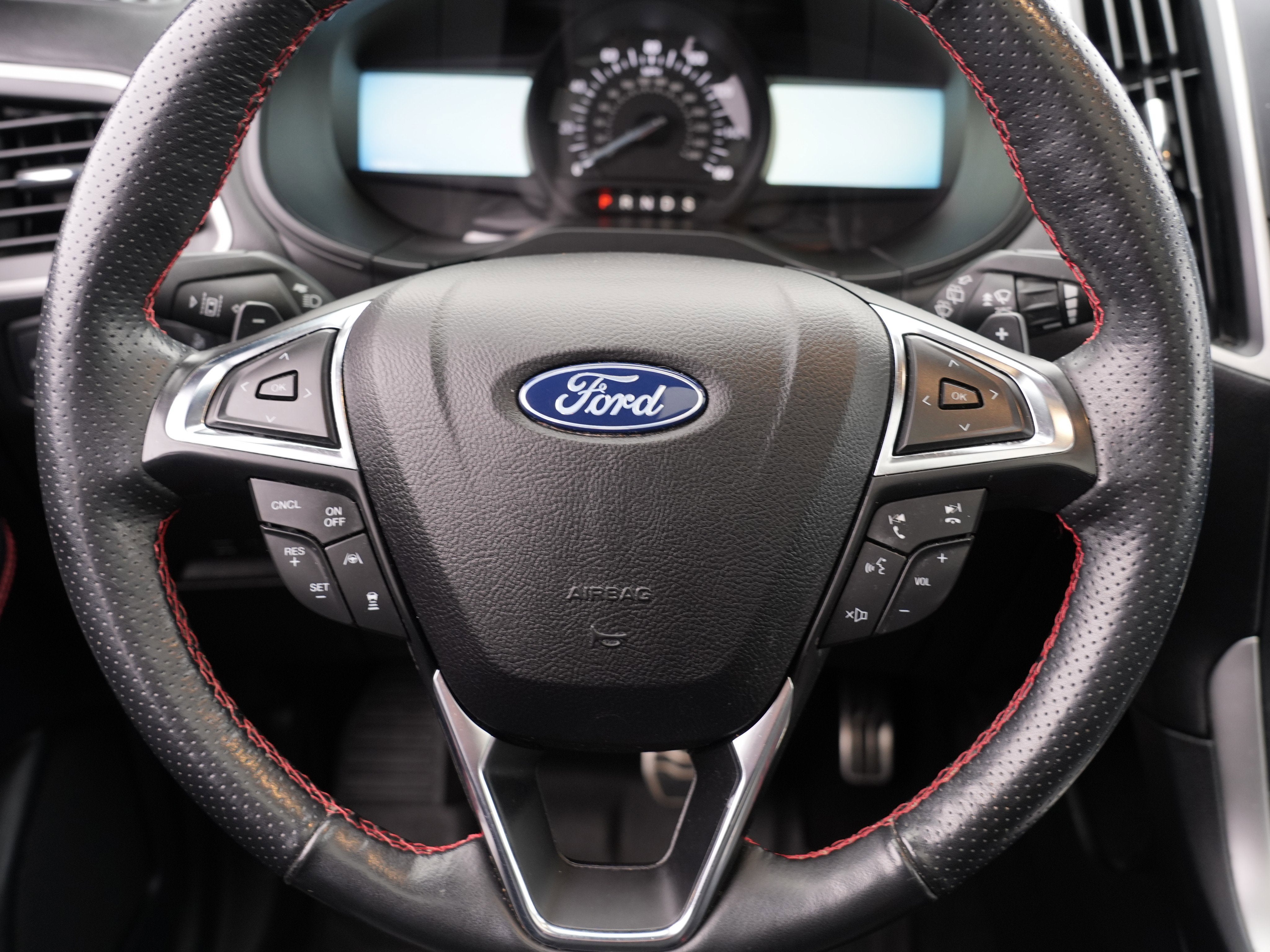 2022 Ford Edge ST-Line