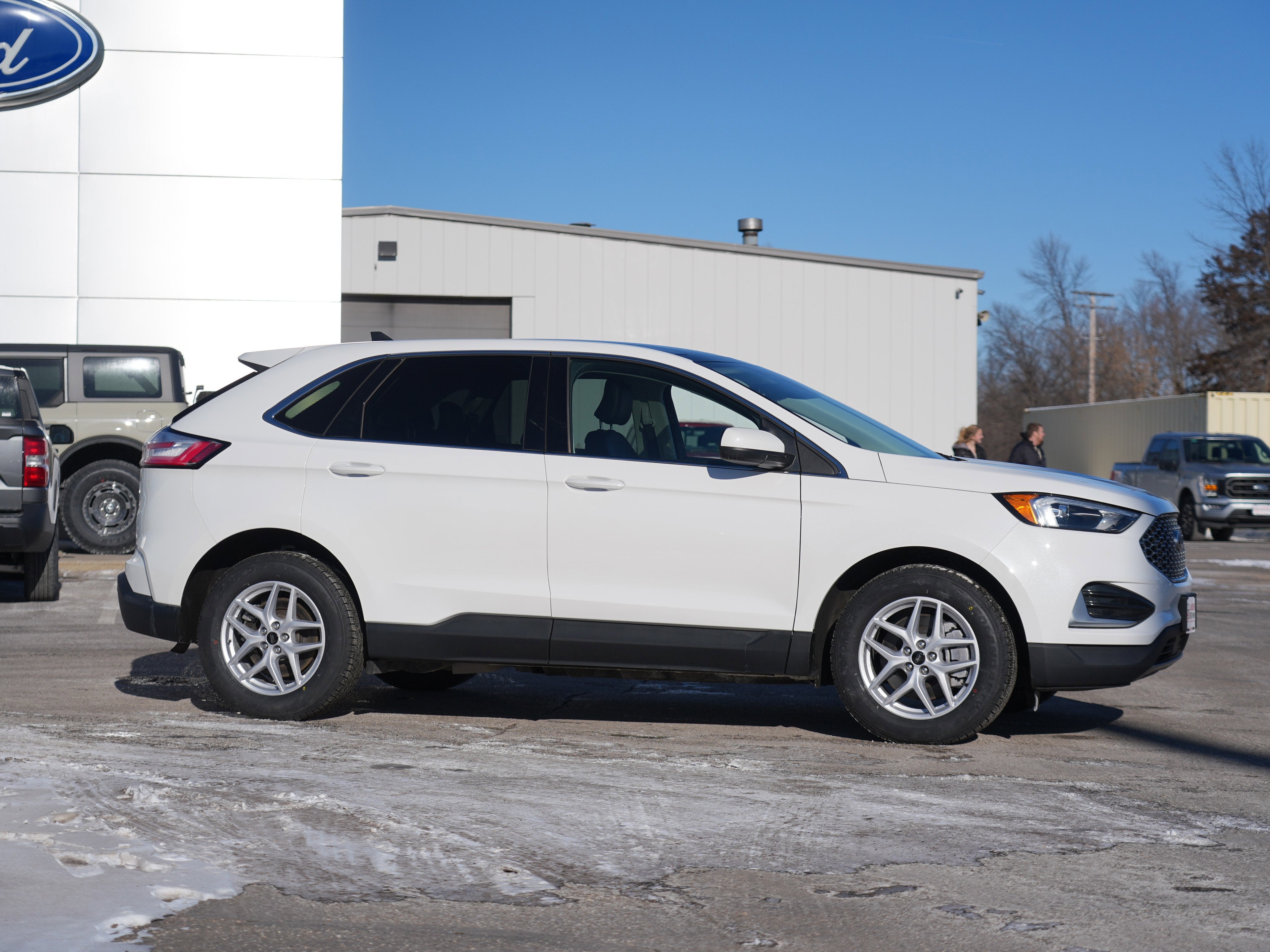 Used 2023 Ford Edge SEL with VIN 2FMPK4J98PBA17274 for sale in Annandale, Minnesota