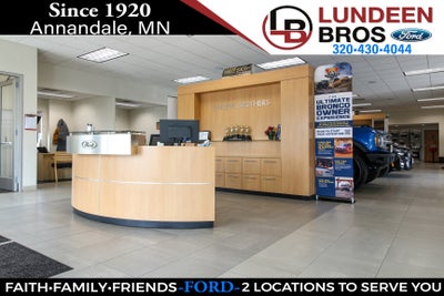 2024 Ford Edge Titanium