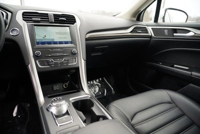 2020 Ford Fusion SEL