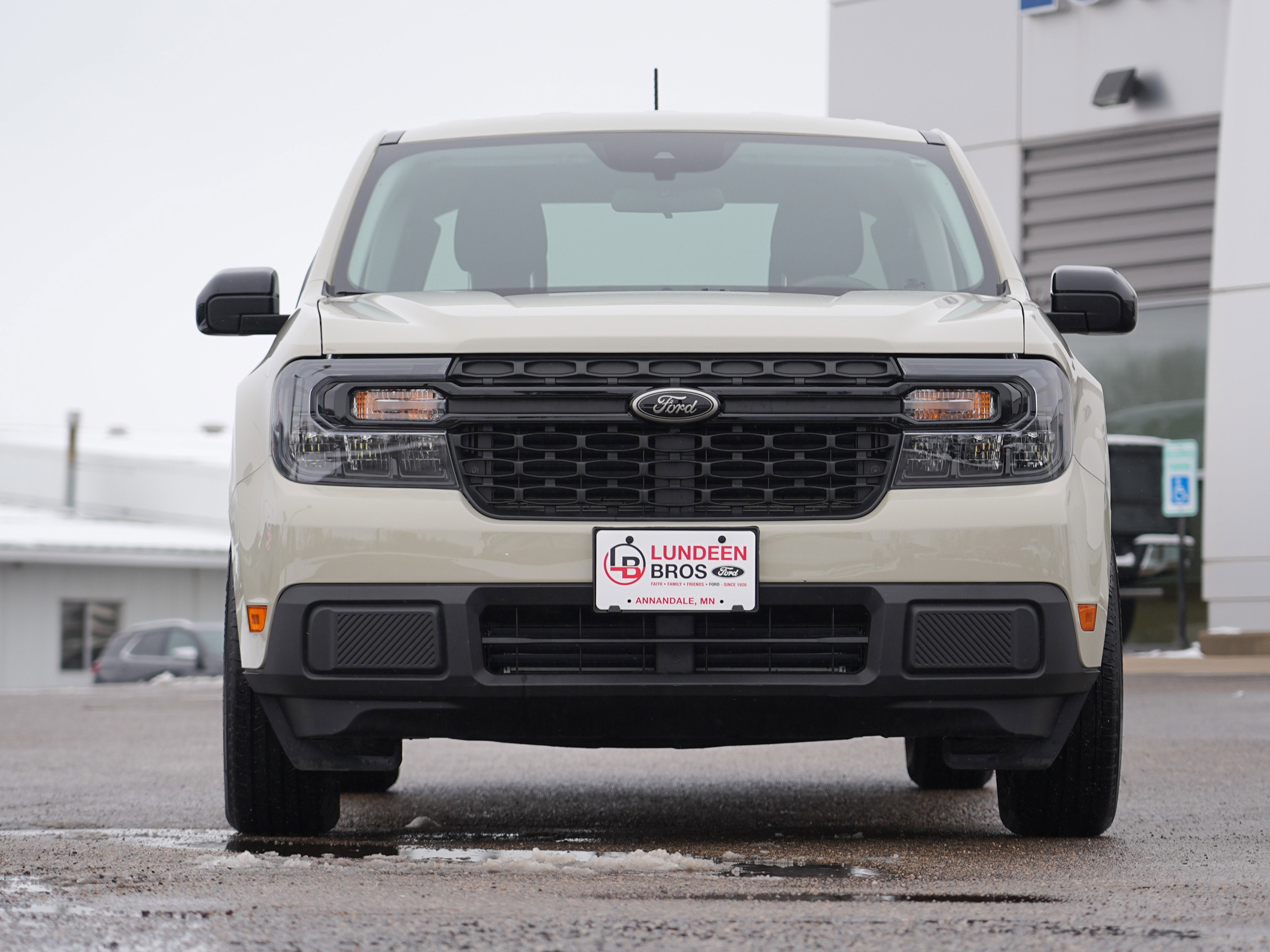 2024 Ford Maverick XLT