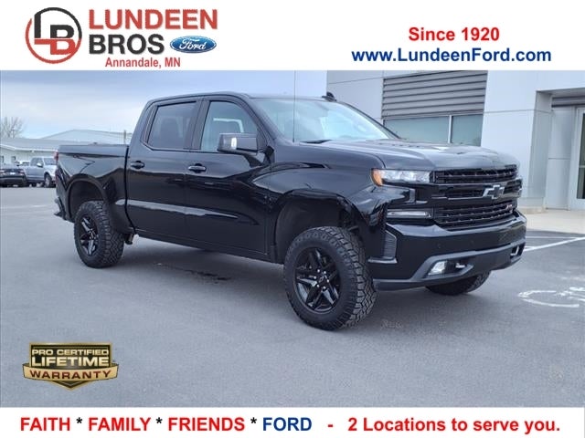 Used 2019 Chevrolet Silverado 1500 LT Trail Boss with VIN 3GCPYFED3KG267251 for sale in Annandale, Minnesota
