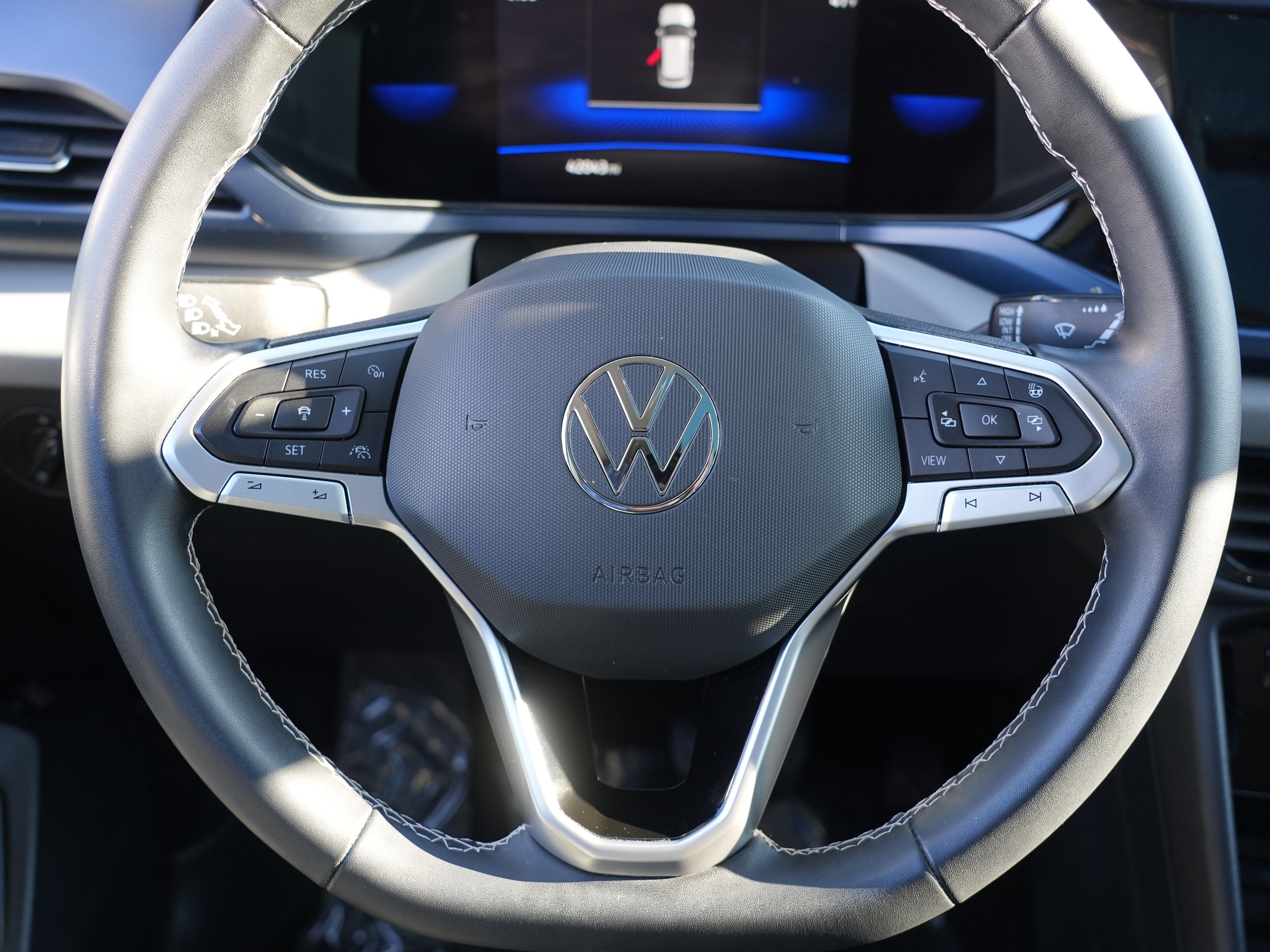 2023 Volkswagen Taos SE