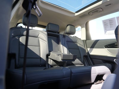 2025 Lincoln Nautilus Reserve